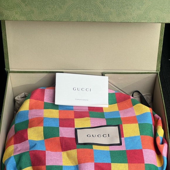 Woman’s Pink Gucci tennis set - Picture 7 of 9